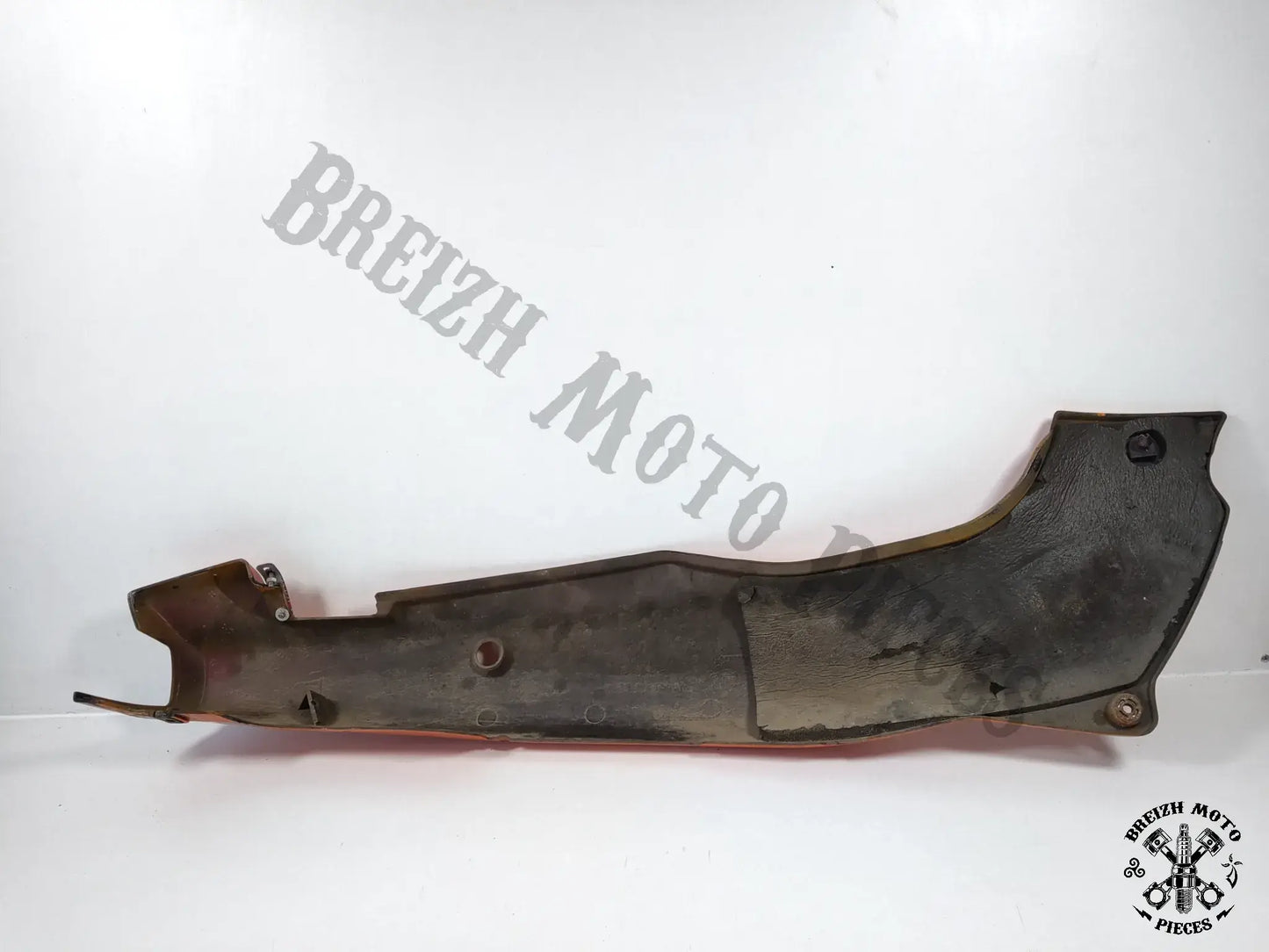 Carénage arrière gauche