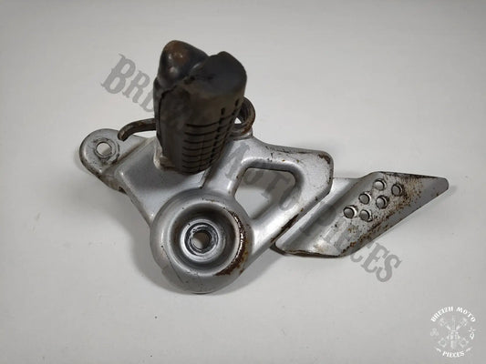 Platine de cale pied avant droite