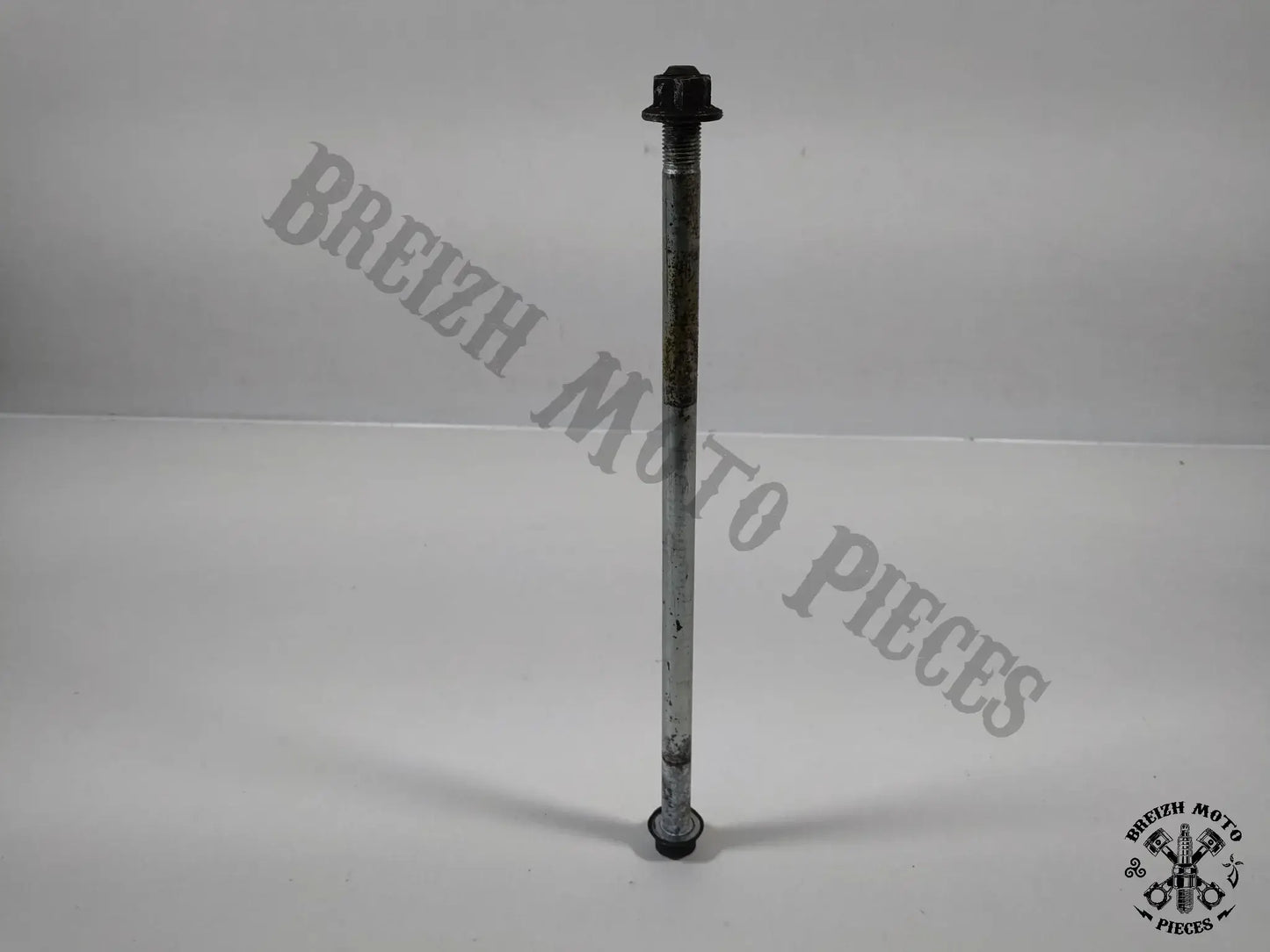 Axe de support moteur