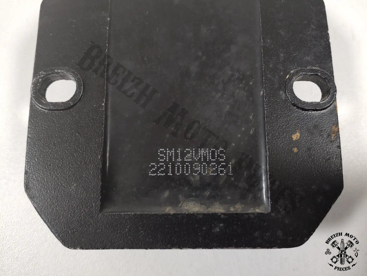 Régulateur de tension