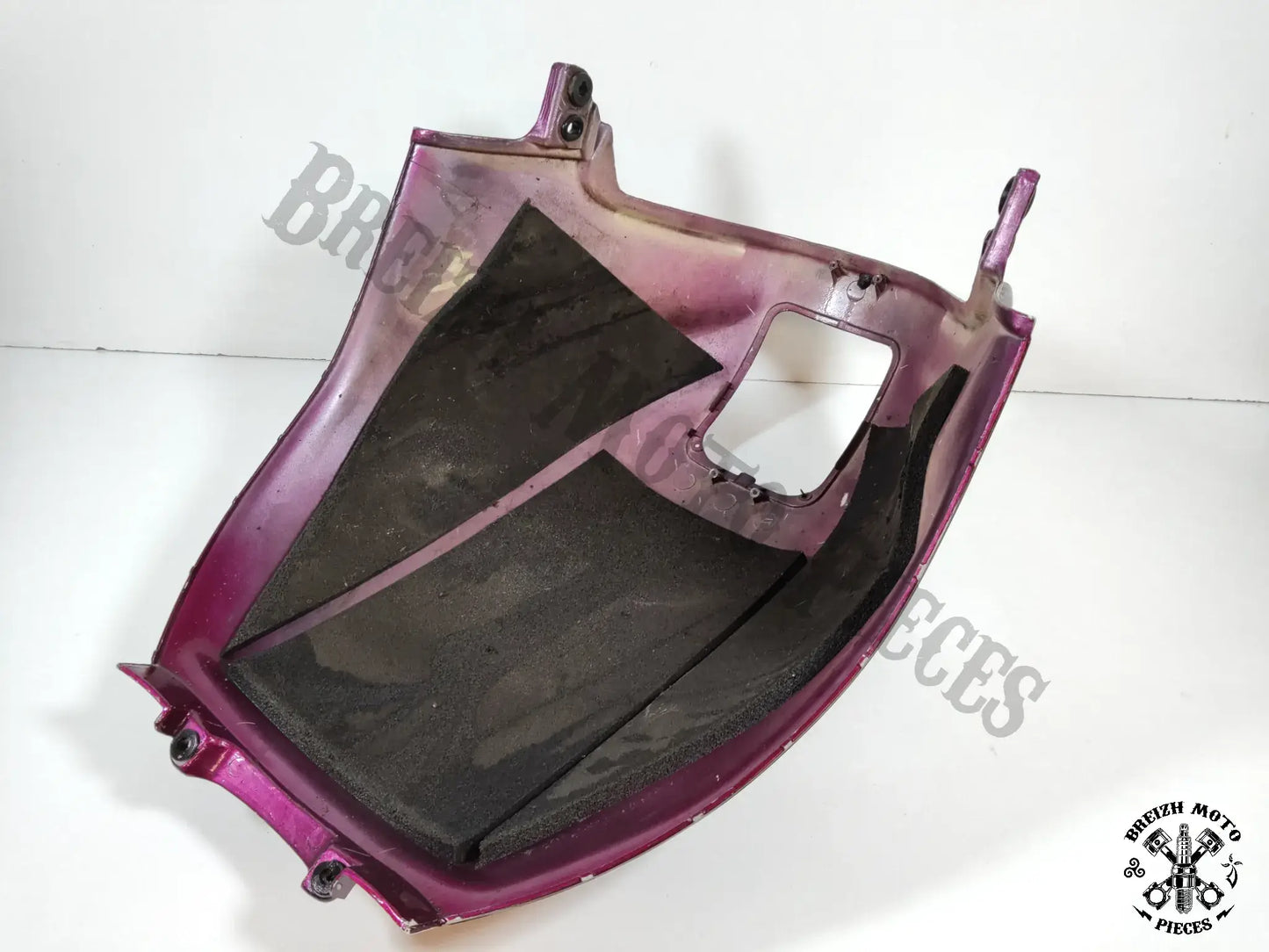 Carénage de réservoir