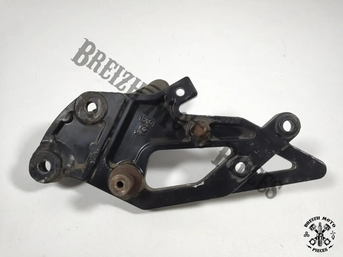 Platine repose-pied droite