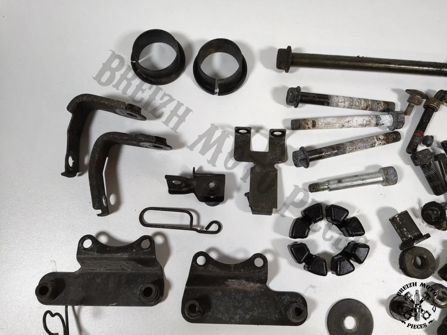 Pack visserie et accessoires