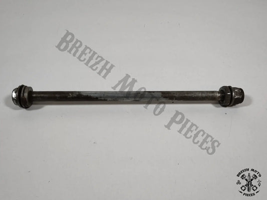 Axe de bras oscillant