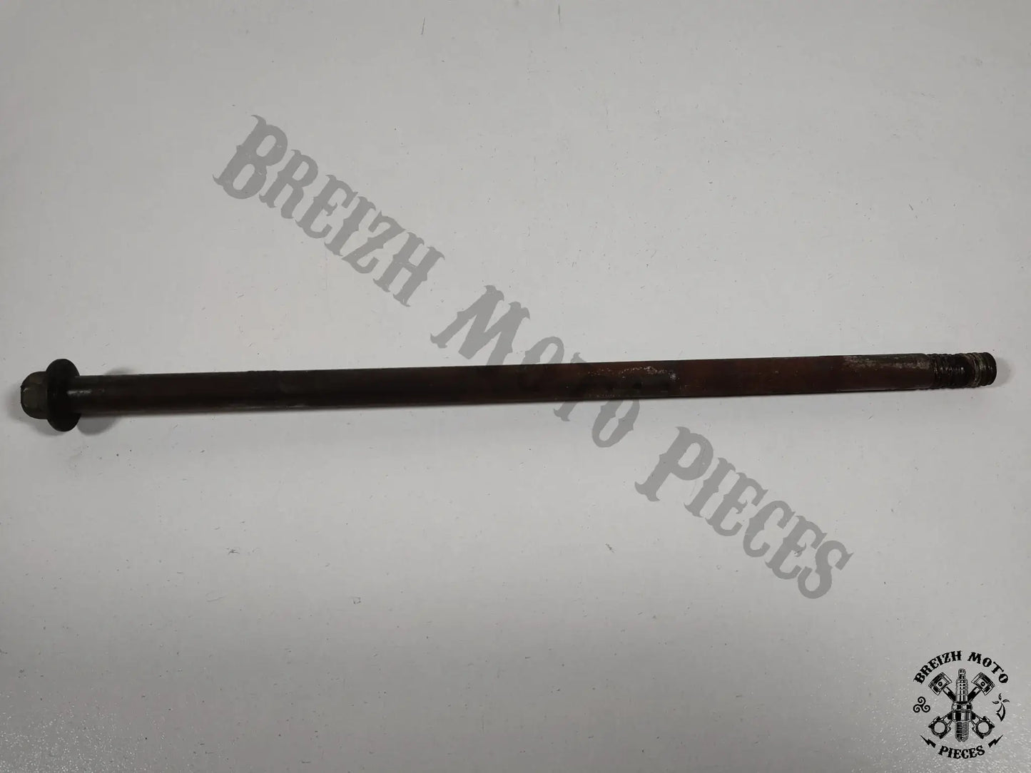 Axe de support moteur