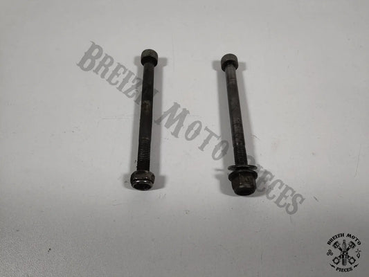 Axes de support moteur