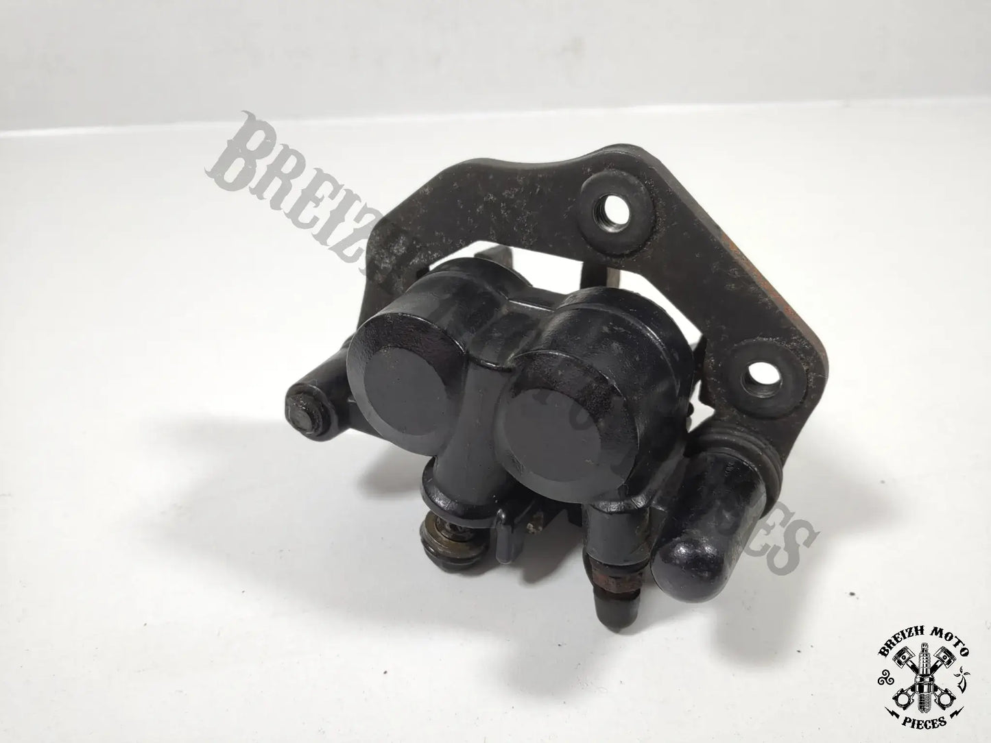 Etrier de frein avant droit