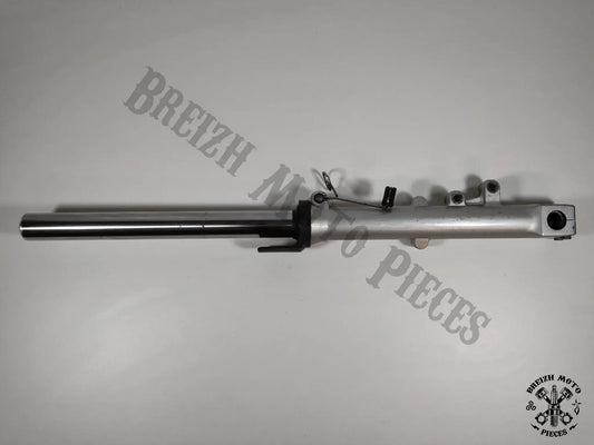 Bras de fourche gauche