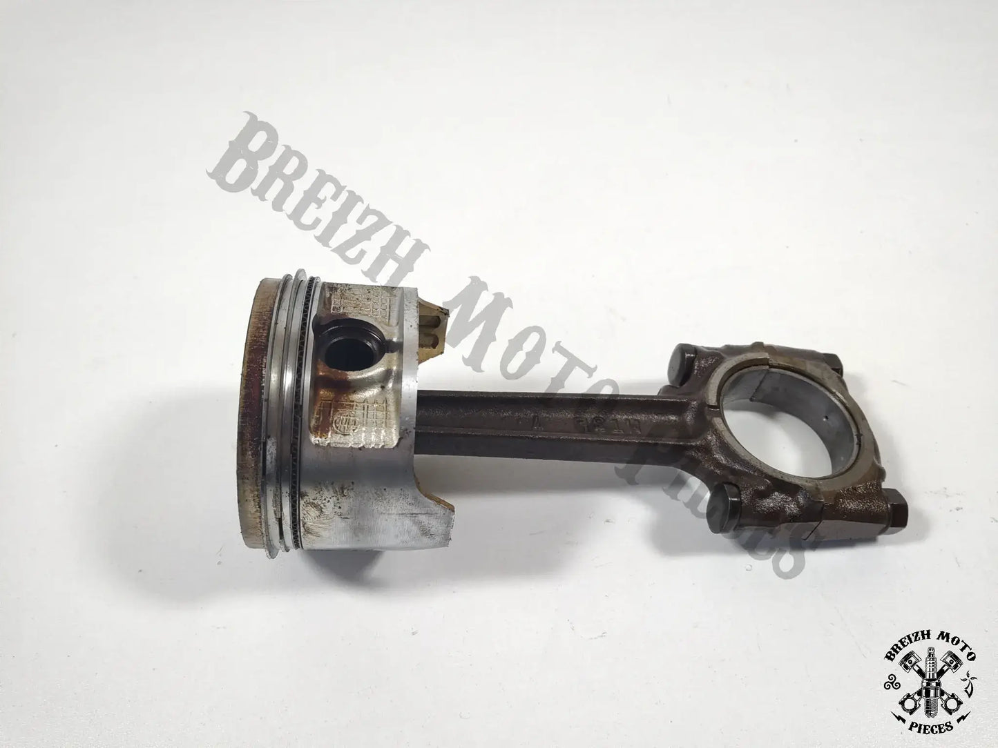 Piston