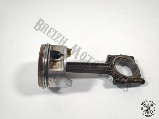 Piston