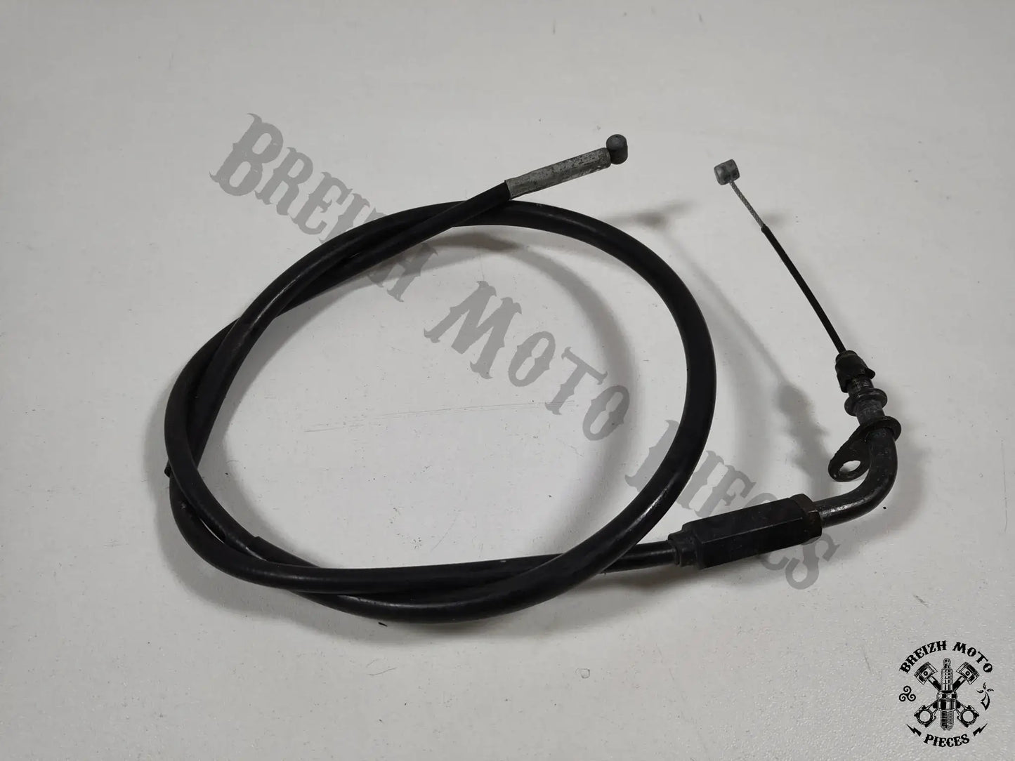 Câble d'accélérateur