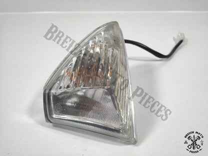 Clignotant avant droit