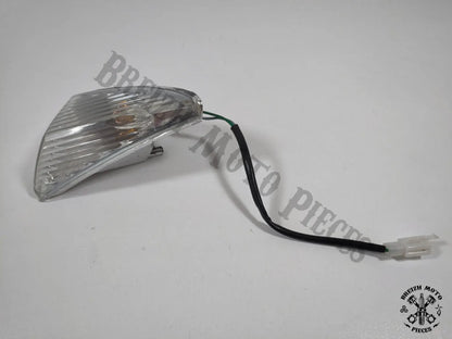 Clignotant avant droit