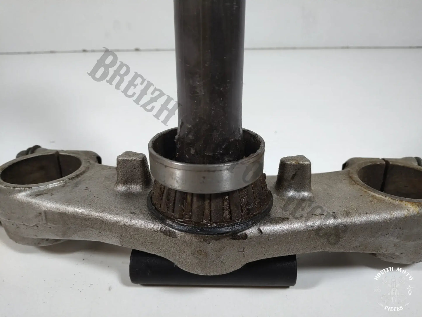 Té de fourche inférieur