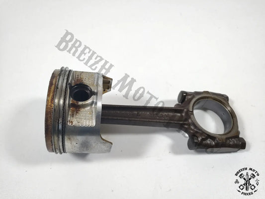 Piston