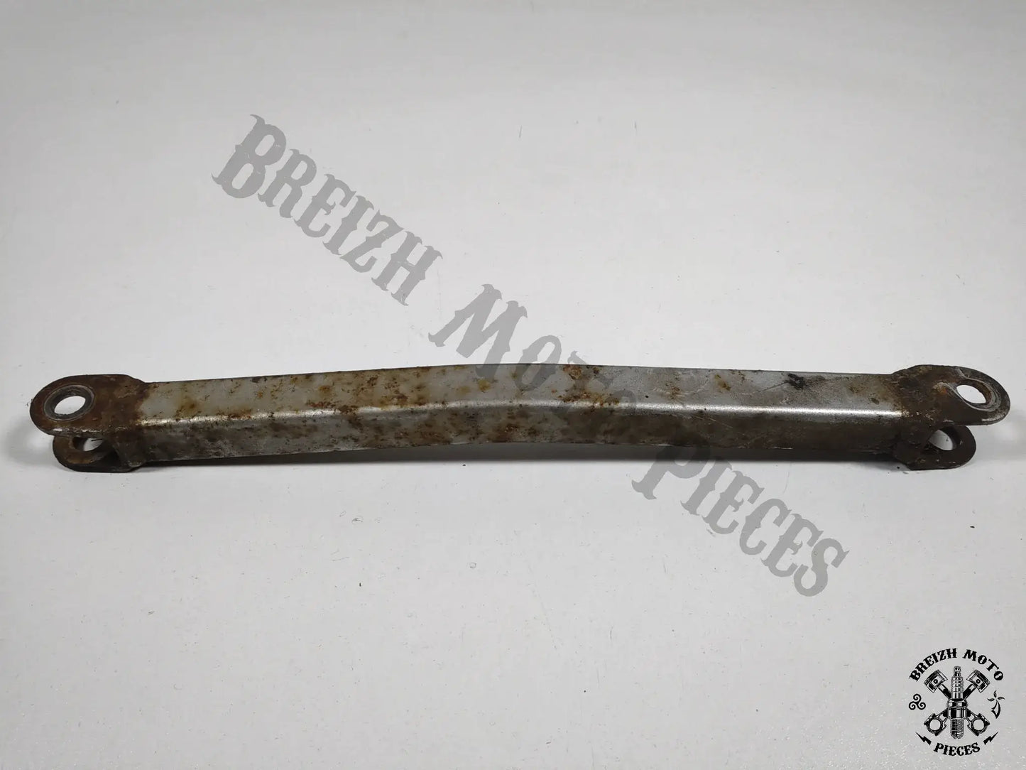 Tirant d'étrier arrière