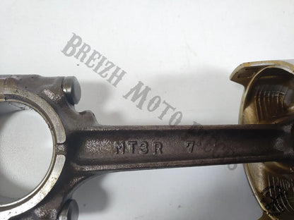Piston