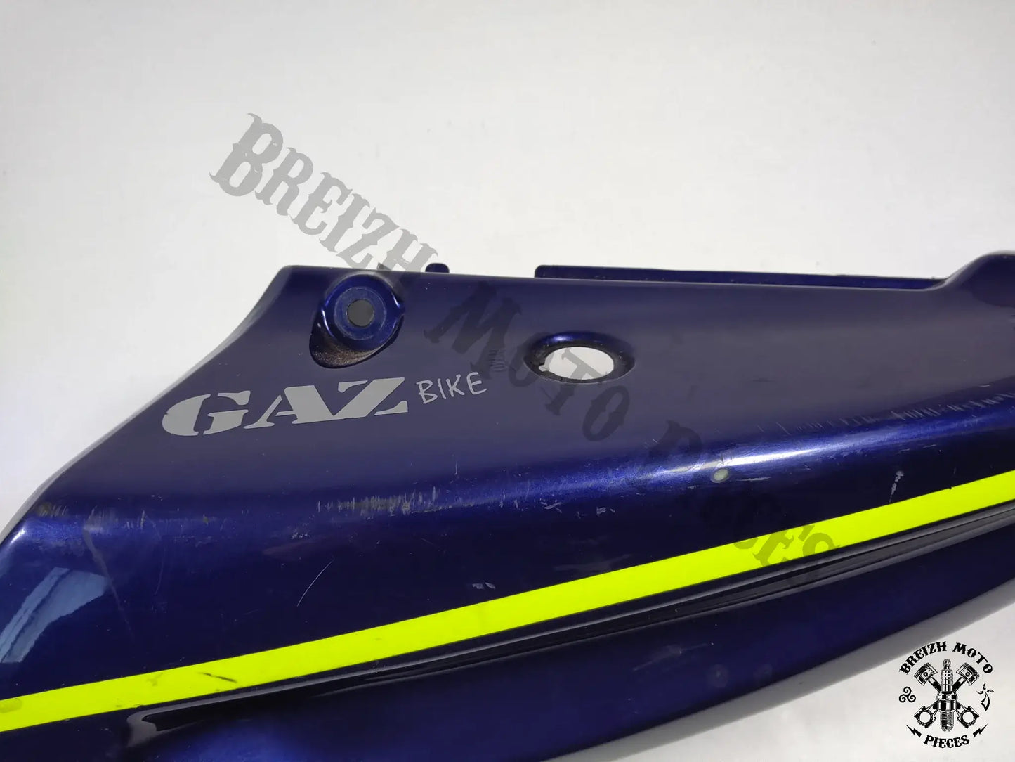 Carénage latéral gauche