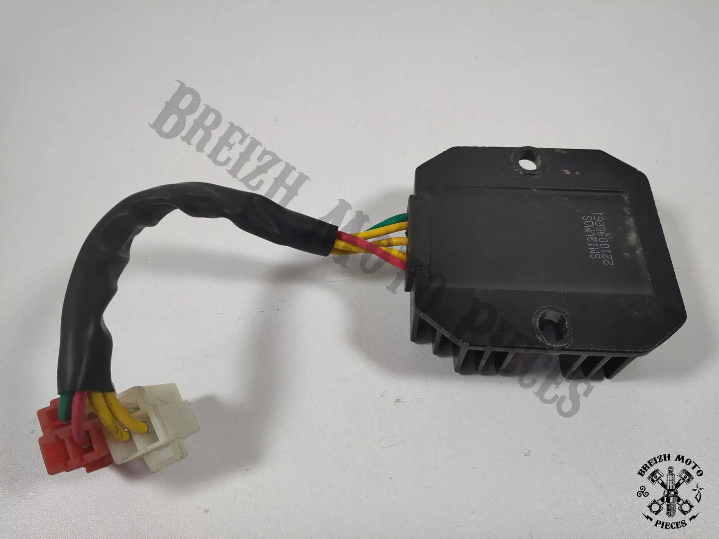 Régulateur de tension