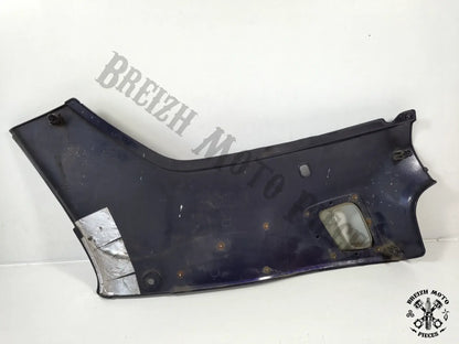 Carénage latéral droit