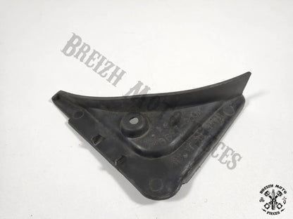 Cache carénage intérieur droit