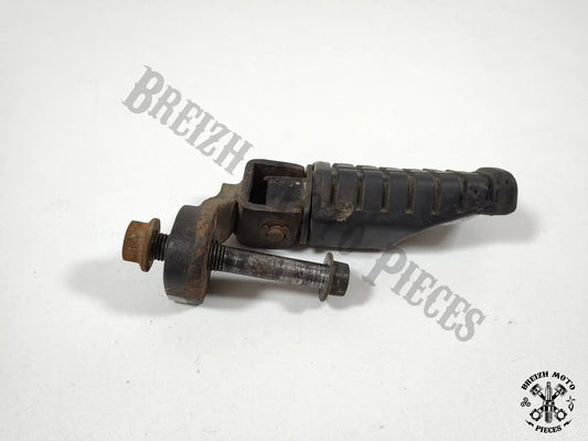 Repose-pied passager droit