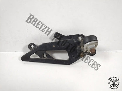 Platine repose-pied droite