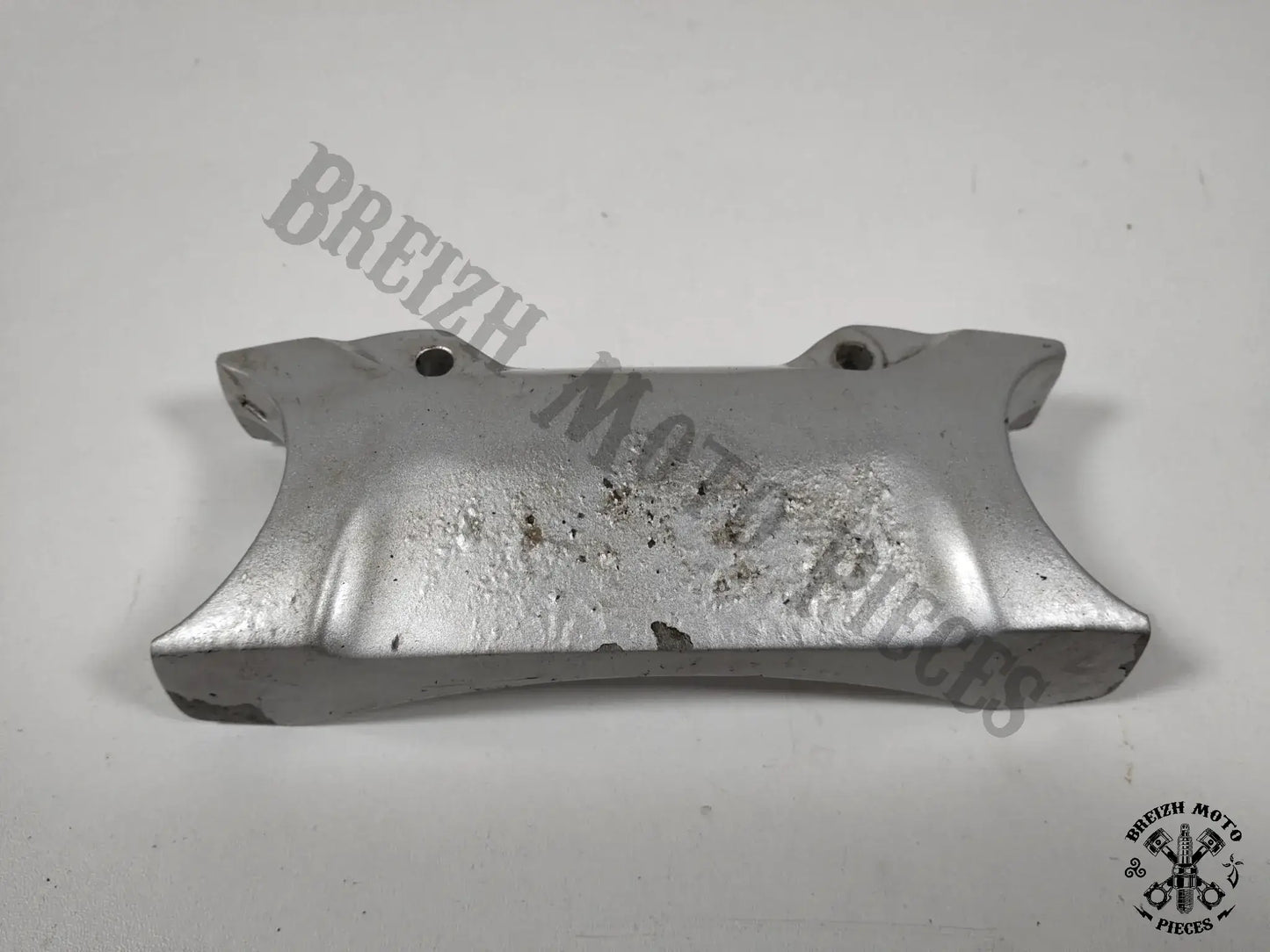 Support de garde boue avant