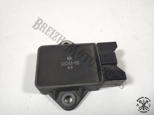 Régulateur de tension