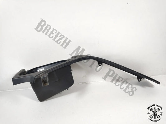 Habillage de carénage droit