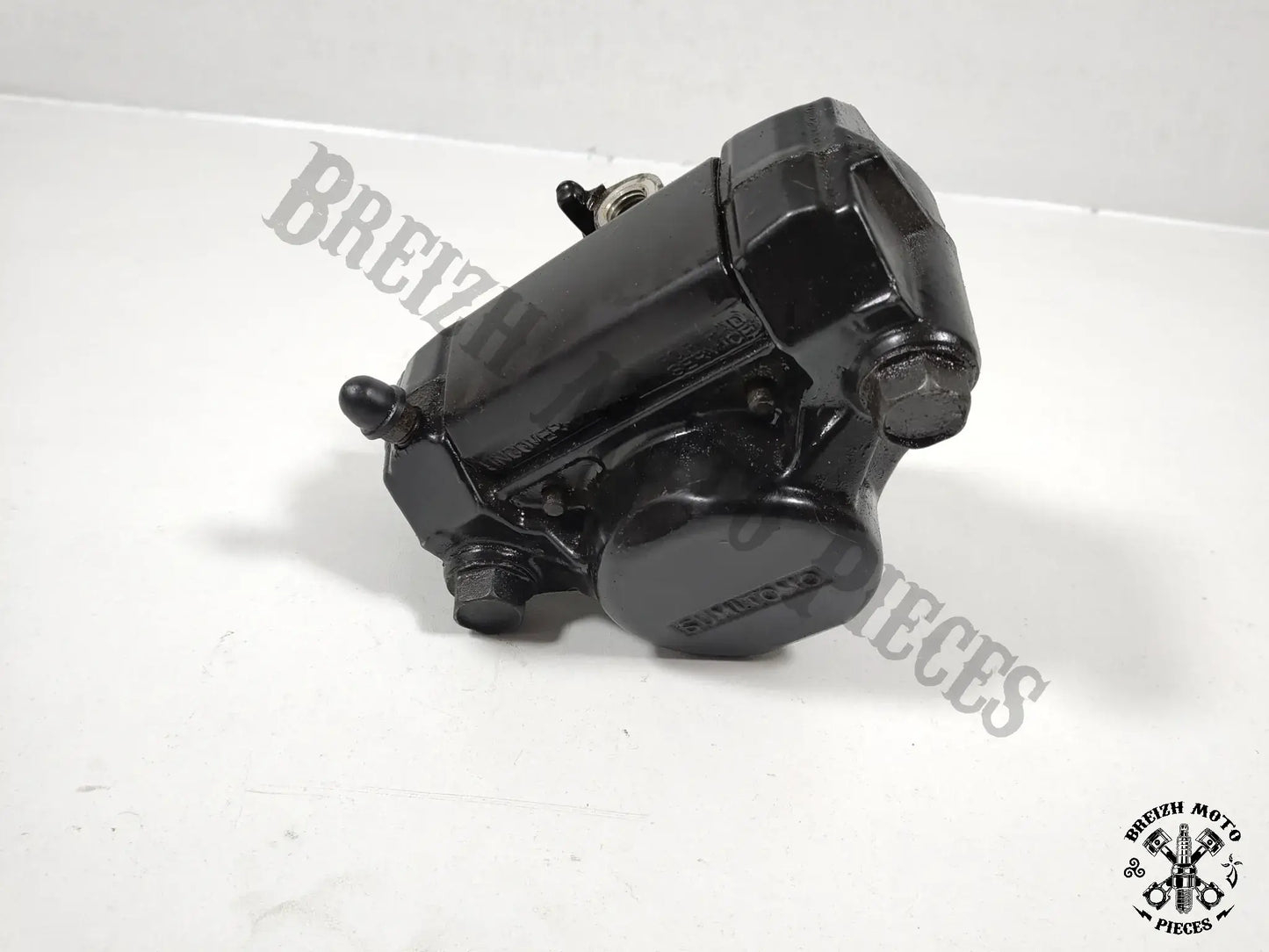 Etrier frein avant droit