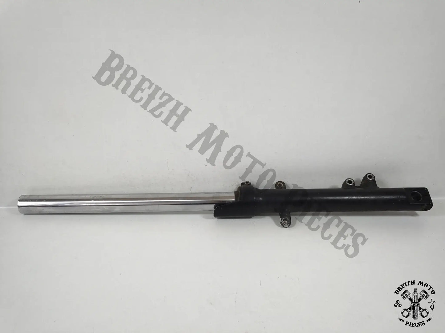 Bras de fourche gauche