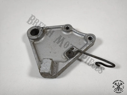 Support d'étrier de frein arrière