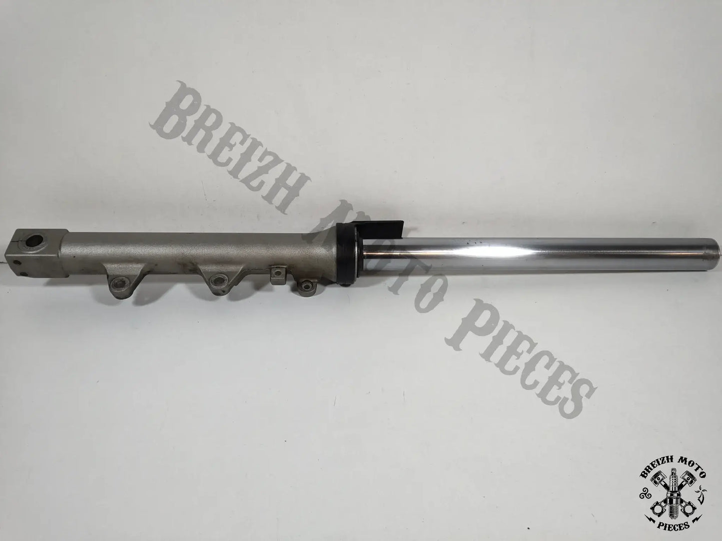 Bras de fourche gauche