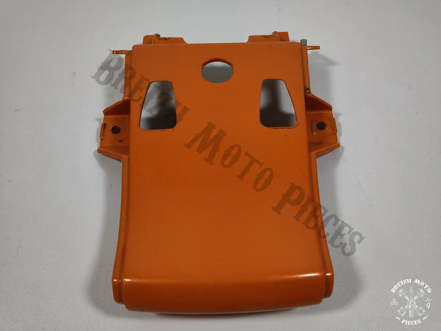 Carénage arrière central