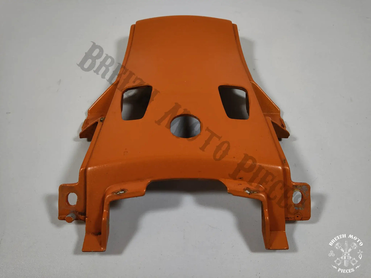 Carénage arrière central