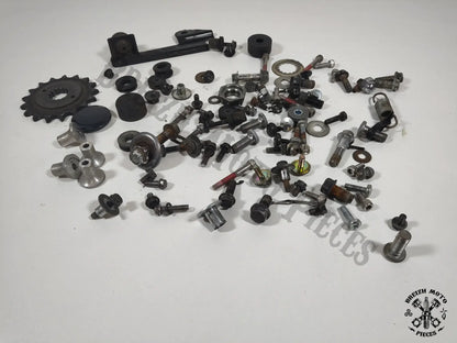 Lot visserie et accessoires