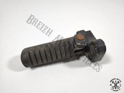 Platine repose-pied gauche