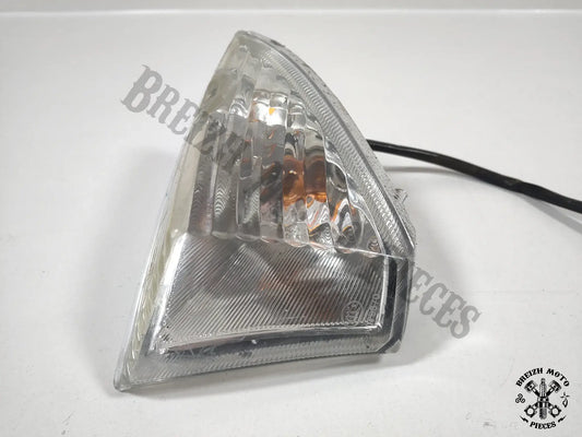 Clignotant avant gauche