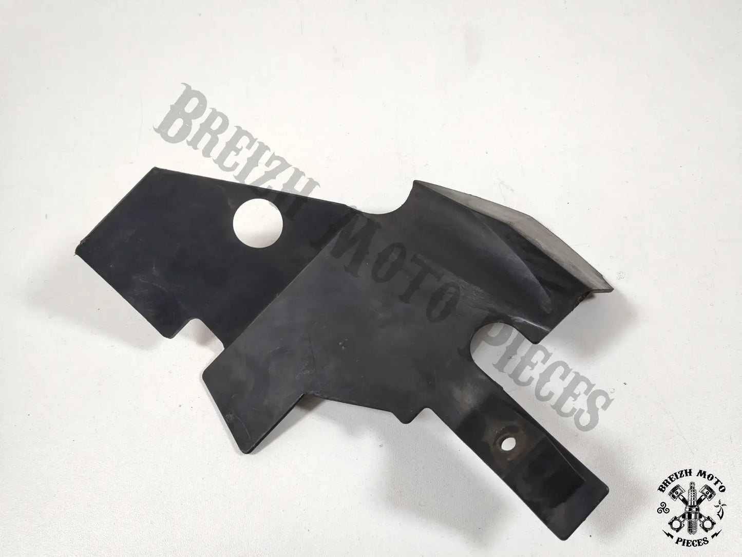 Carénage radiateur droit