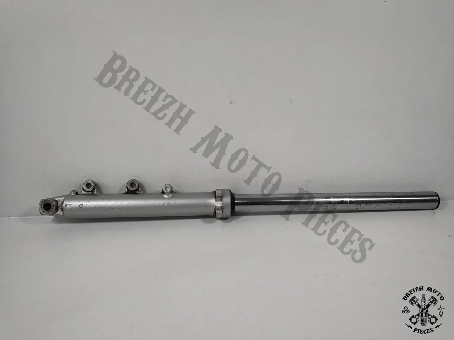 Bras de fourche gauche