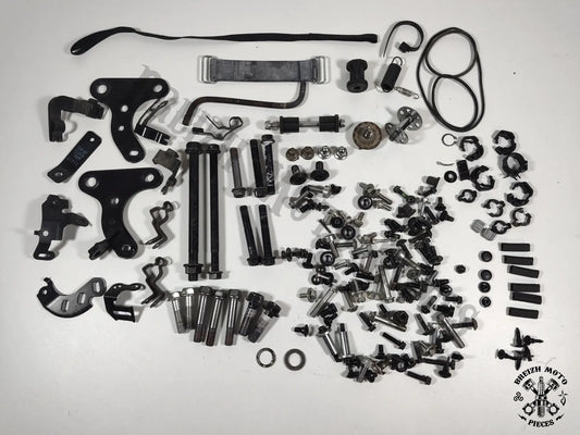 Pack visserie et accessoires
