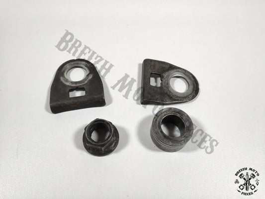 Accessoires axe de roue arrière