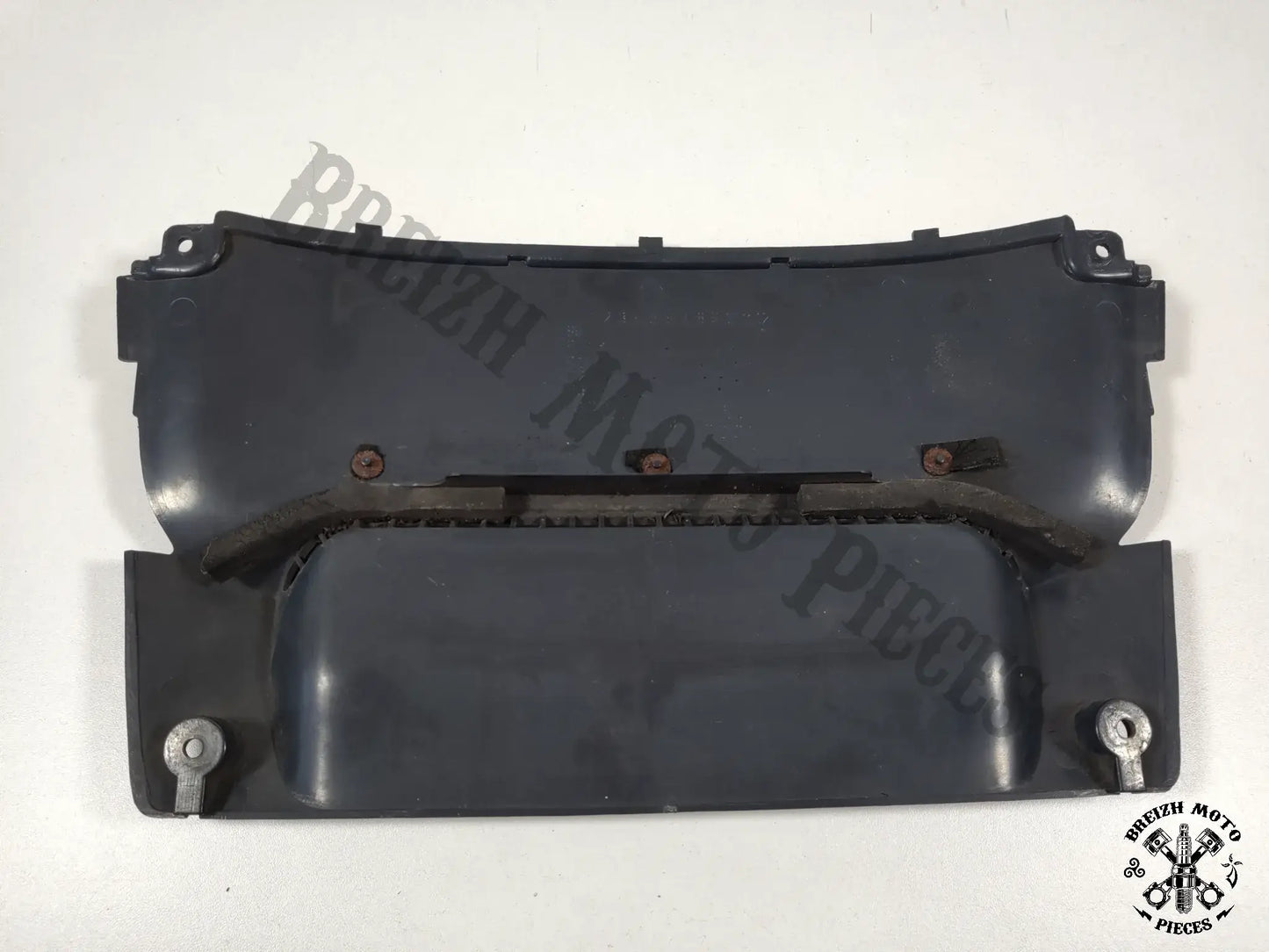 Carénage intérieur avant