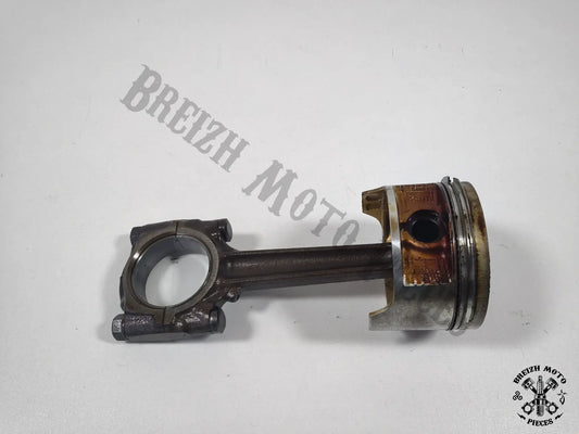 Piston