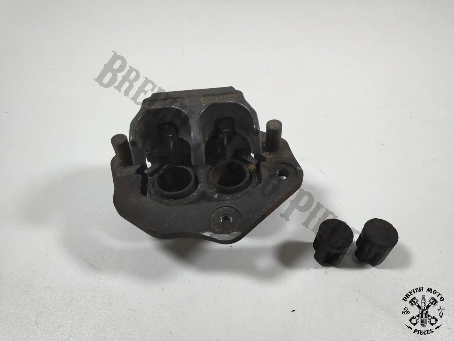 Etrier de frein avant droit