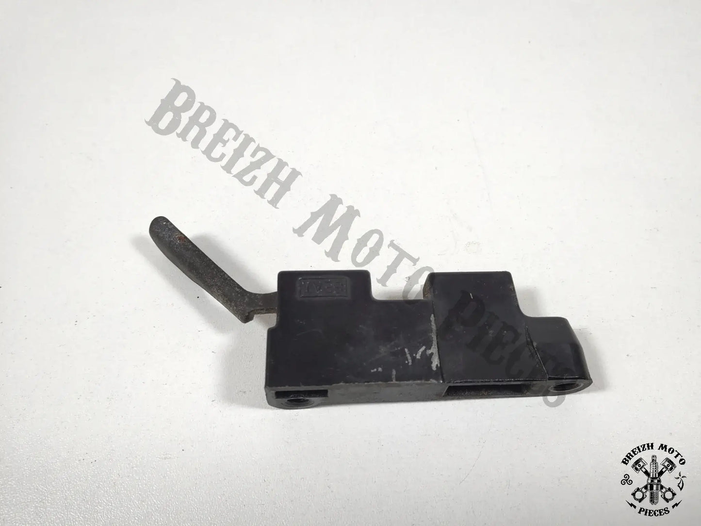 Commande de verrouillage de selle