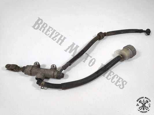 Maitre cylindre frein arrière complet